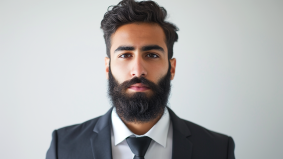 Strength and Elegance: Abdullah Gërguri in Qajar-inspired Character Portrait